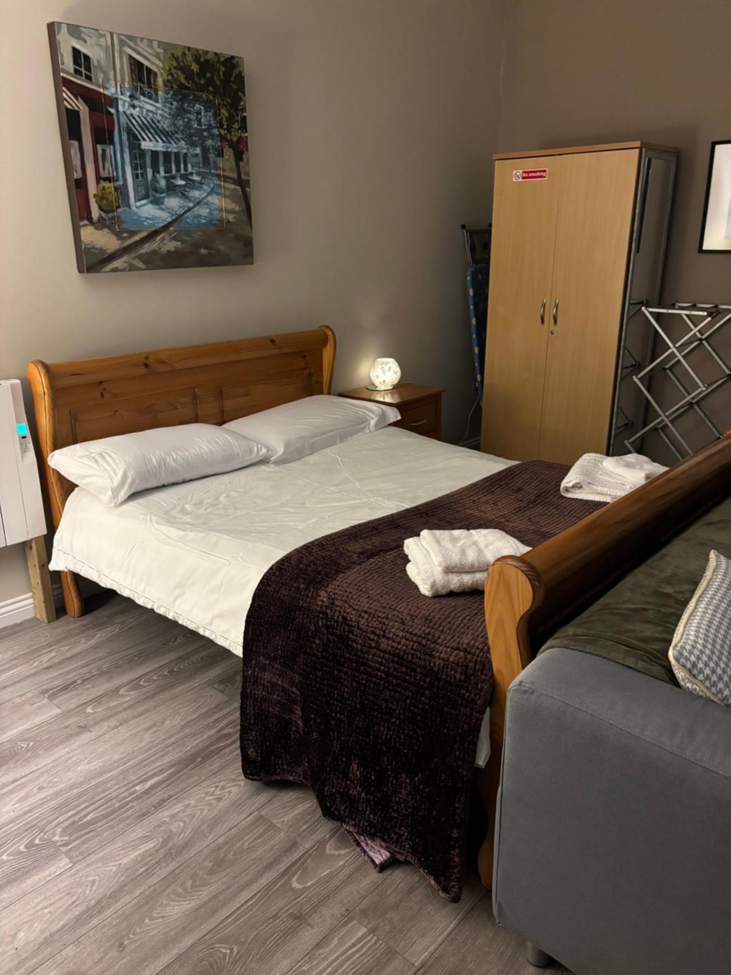 Garden Chalet Oranmore Apartment Galway Ngoại thất bức ảnh